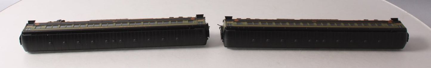 Broadway Limited 6448 HO Canadian National 80' Passenger Coach Set A (Set of 2)