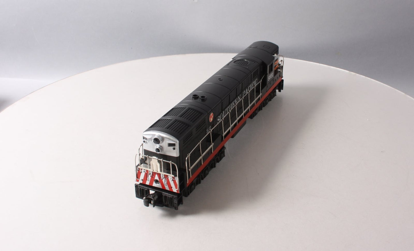 Lionel 6-8951 O Gauge Southern Pacific FM Trainmaster Diesel Locomotive #8951 EX/Box