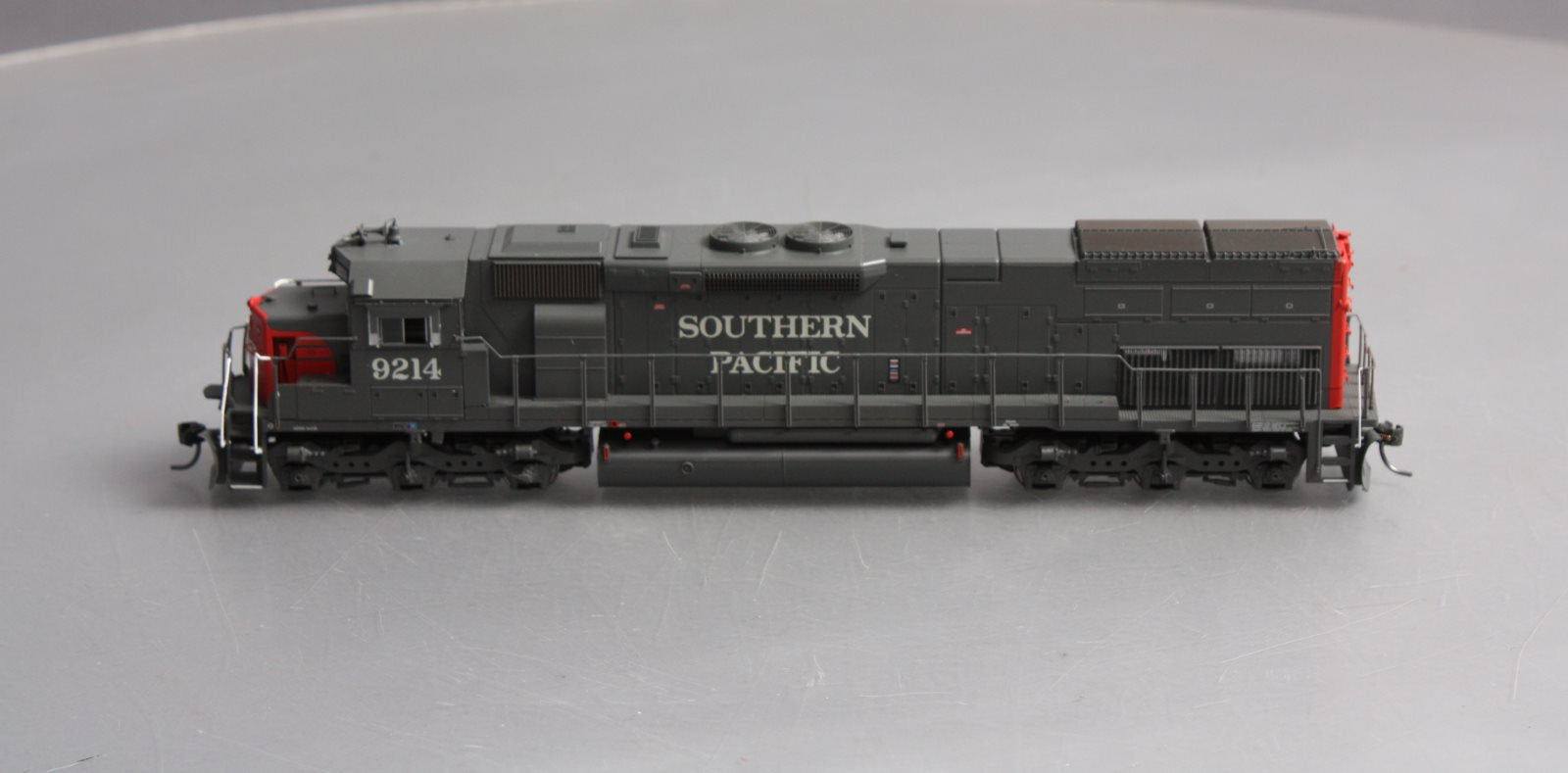 Athearn 88791 HO Scale Southern Pacific SD45T-2 Diesel Engine #9214