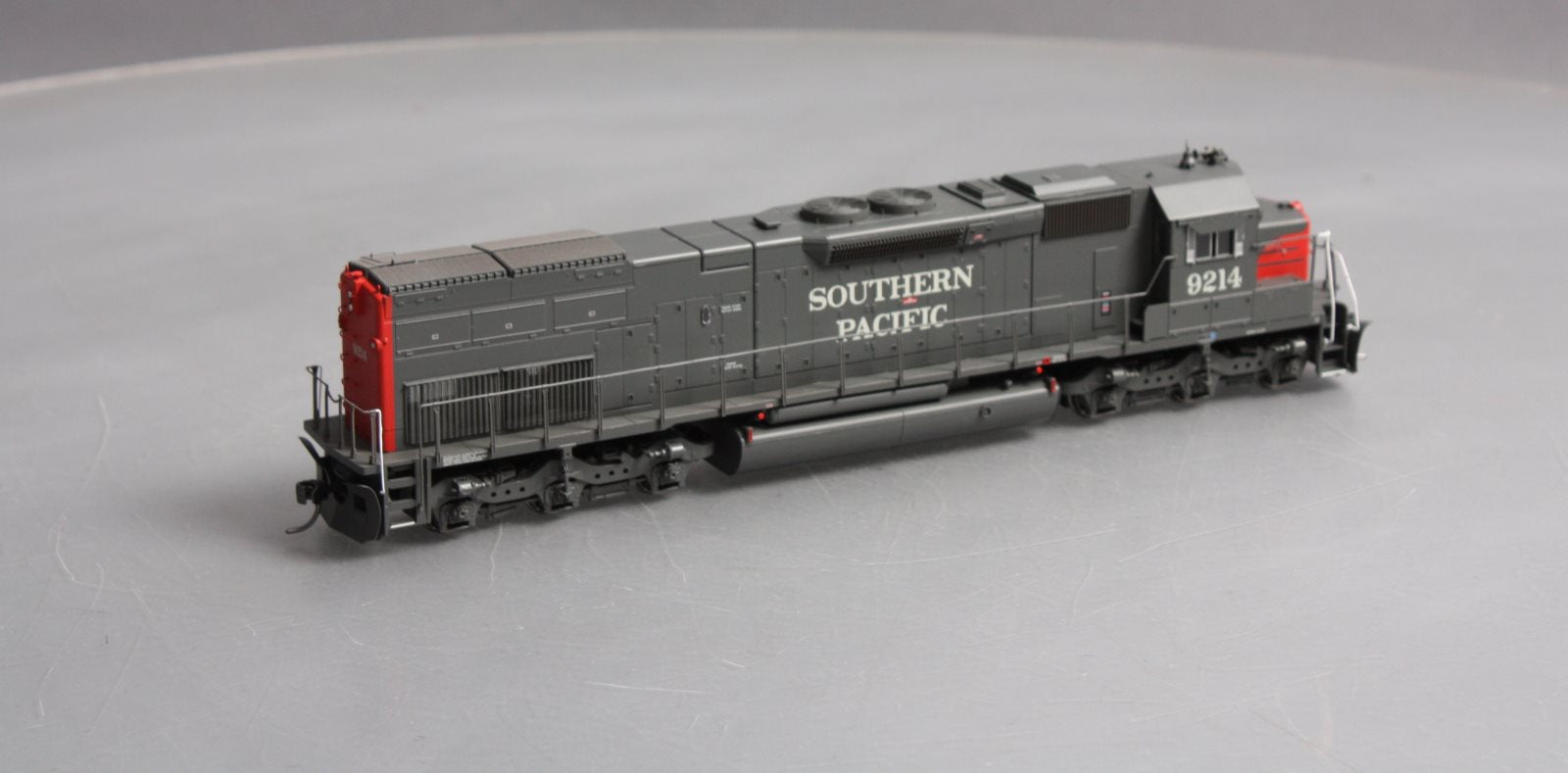 Athearn 88791 HO Scale Southern Pacific SD45T-2 Diesel Engine #9214