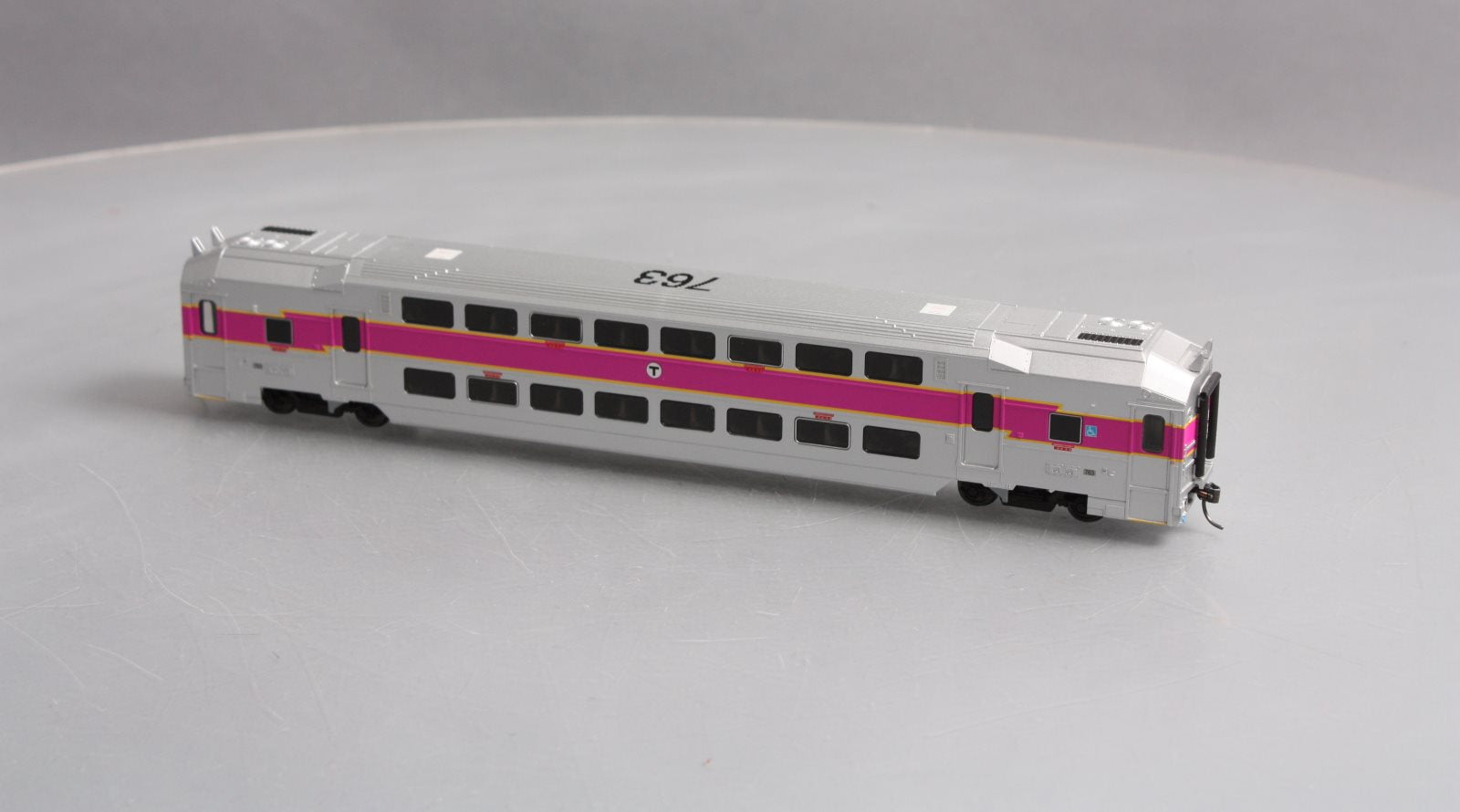 Atlas 20004847 HO Scale Modern Commuter Trains Multi-Level Trailer #763