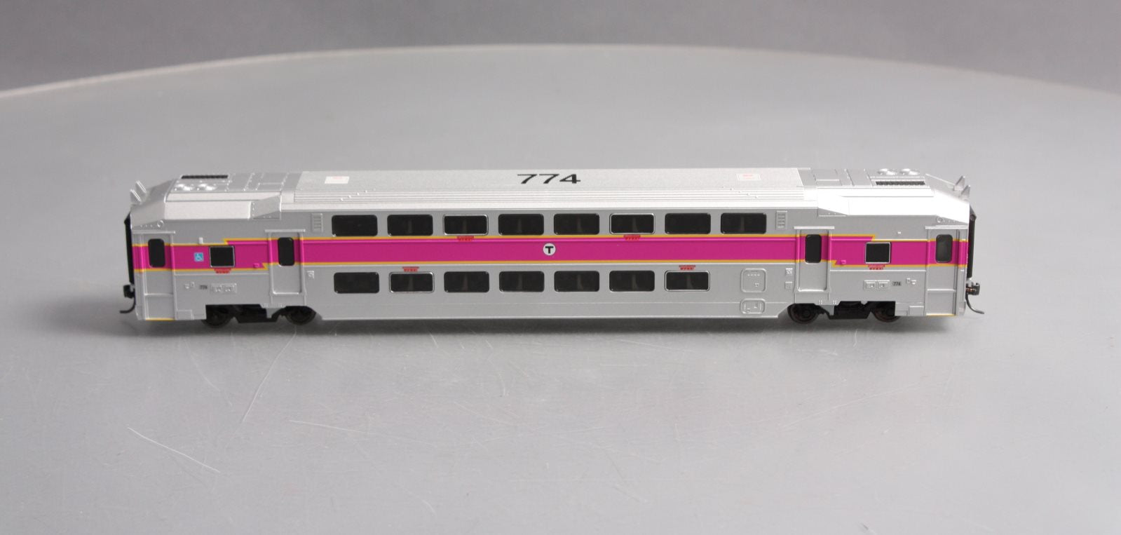 Atlas 20004852 HO Scale Modern Commuter Trains Multi-Level Trailer Car #774