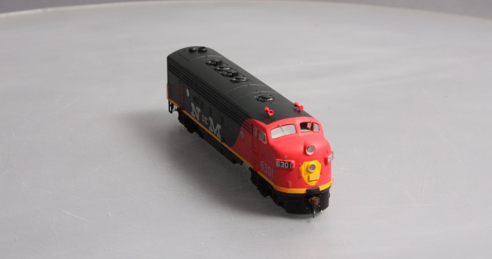 Athearn G22585 HO Nacionales de Mexico EMD FP7A Diesel Locomotive #6301