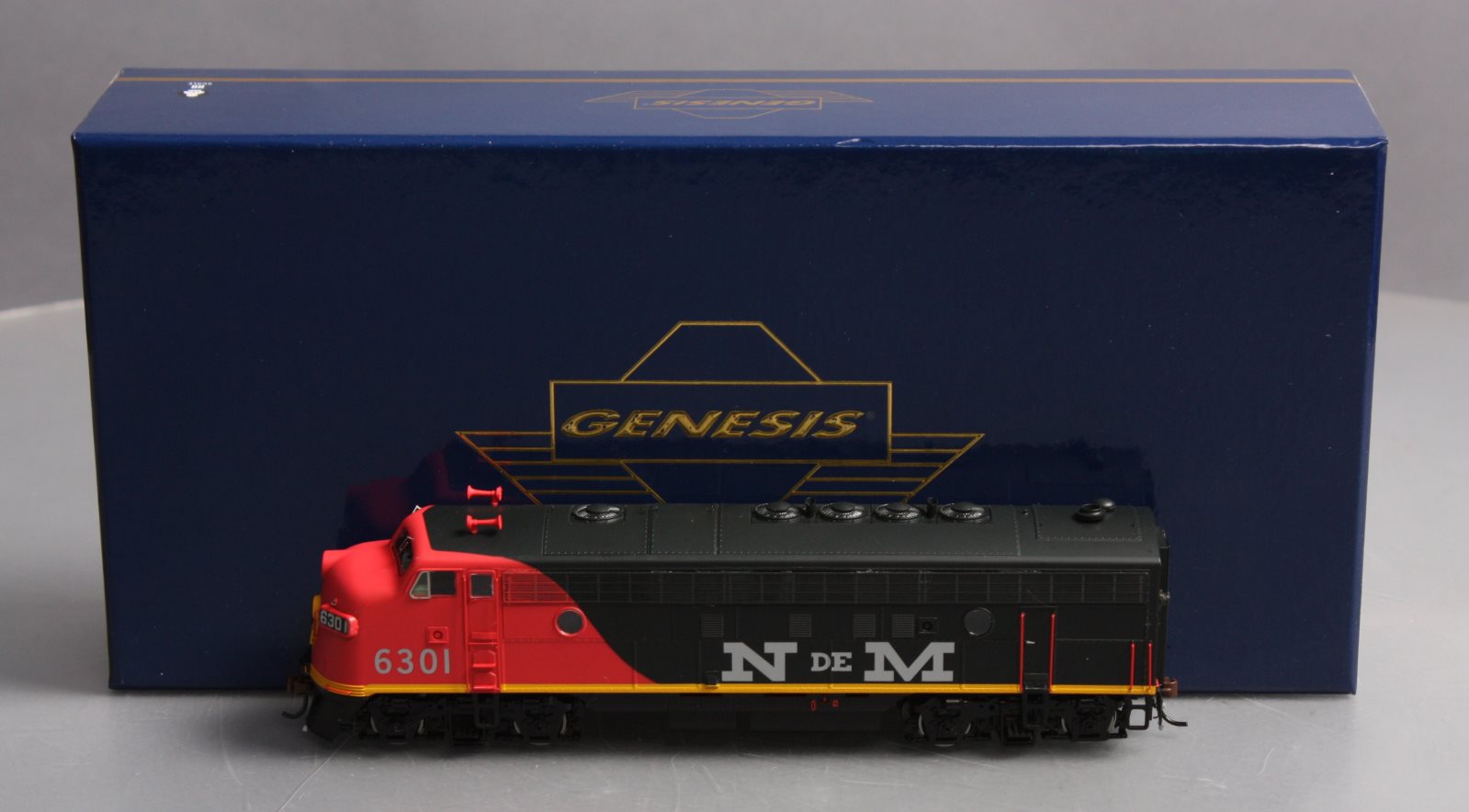 Athearn G22585 HO Nacionales de Mexico EMD FP7A Diesel Locomotive #6301