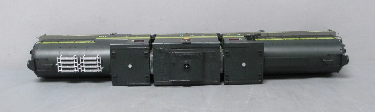 Lionel 1933610 Pennsylvania Legacy Bipolar Electric Locomotive #4501 LN/Box