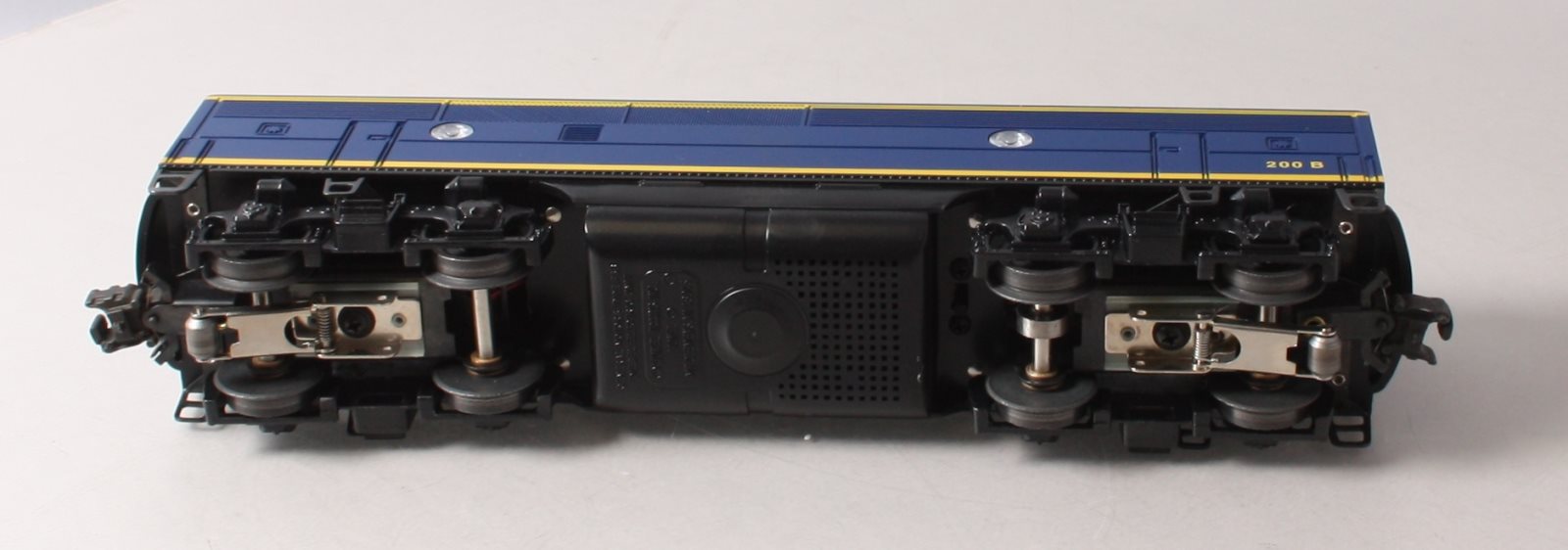 Lionel 6-18122 O Santa Fe F3 Blue/Yellow Non-Powered Diesel B-Unit w/RS II #200B NIB