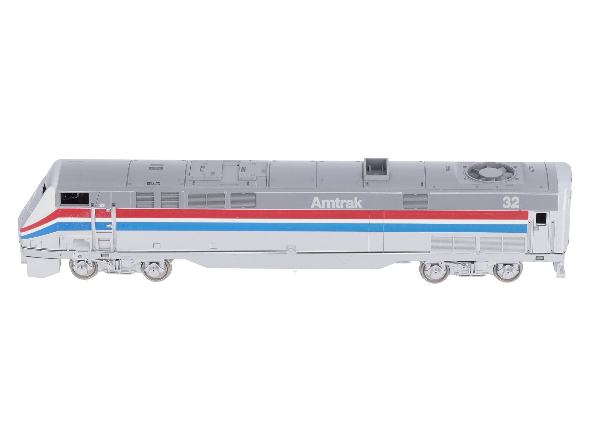 Athearn 3648 HO Scale Amtrak AMD-103 Powered Diesel Engine #32 LN/Box