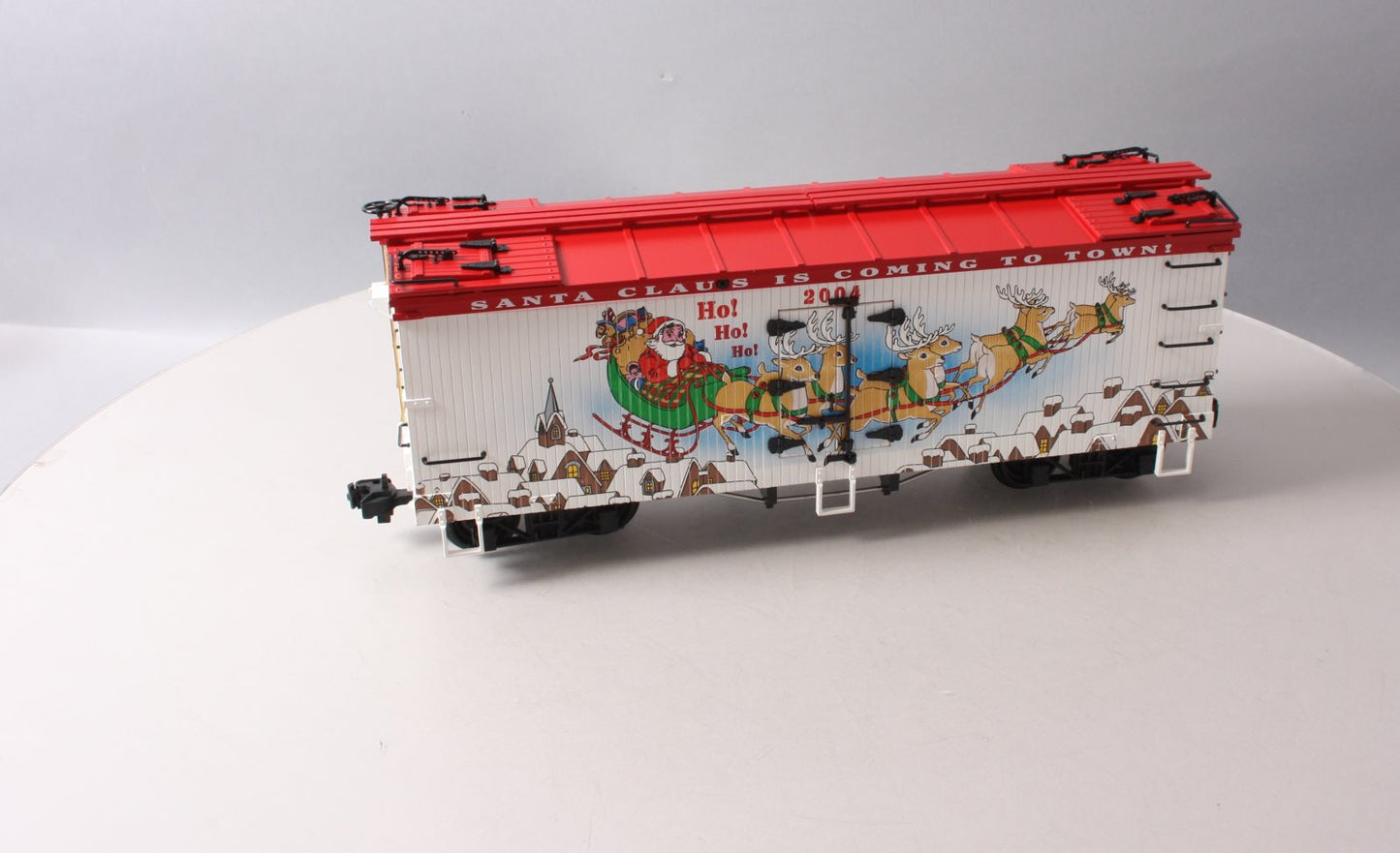 USA Trains R13022 G 2004 Christmas Refrigerator Car - Plastic Wheels LN/Box