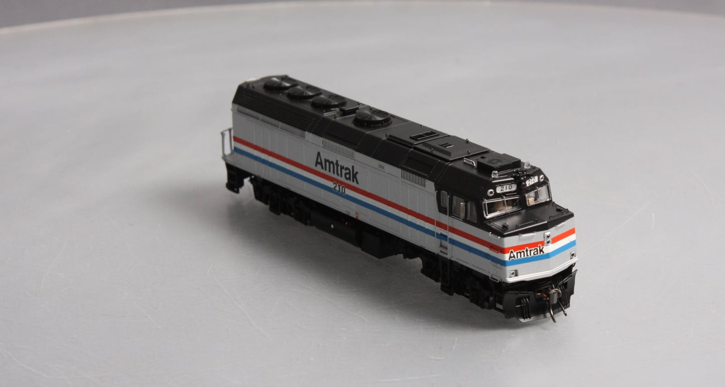 Rapido Trains 83504 HO Amtrak Modern F40PH with Sound #210
