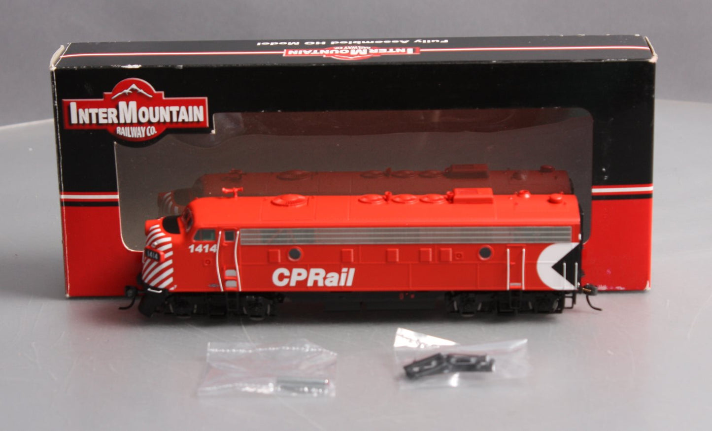InterMountain 49989S HO CP EMD FP9 Diesel Locomotive with LokSound & DCC