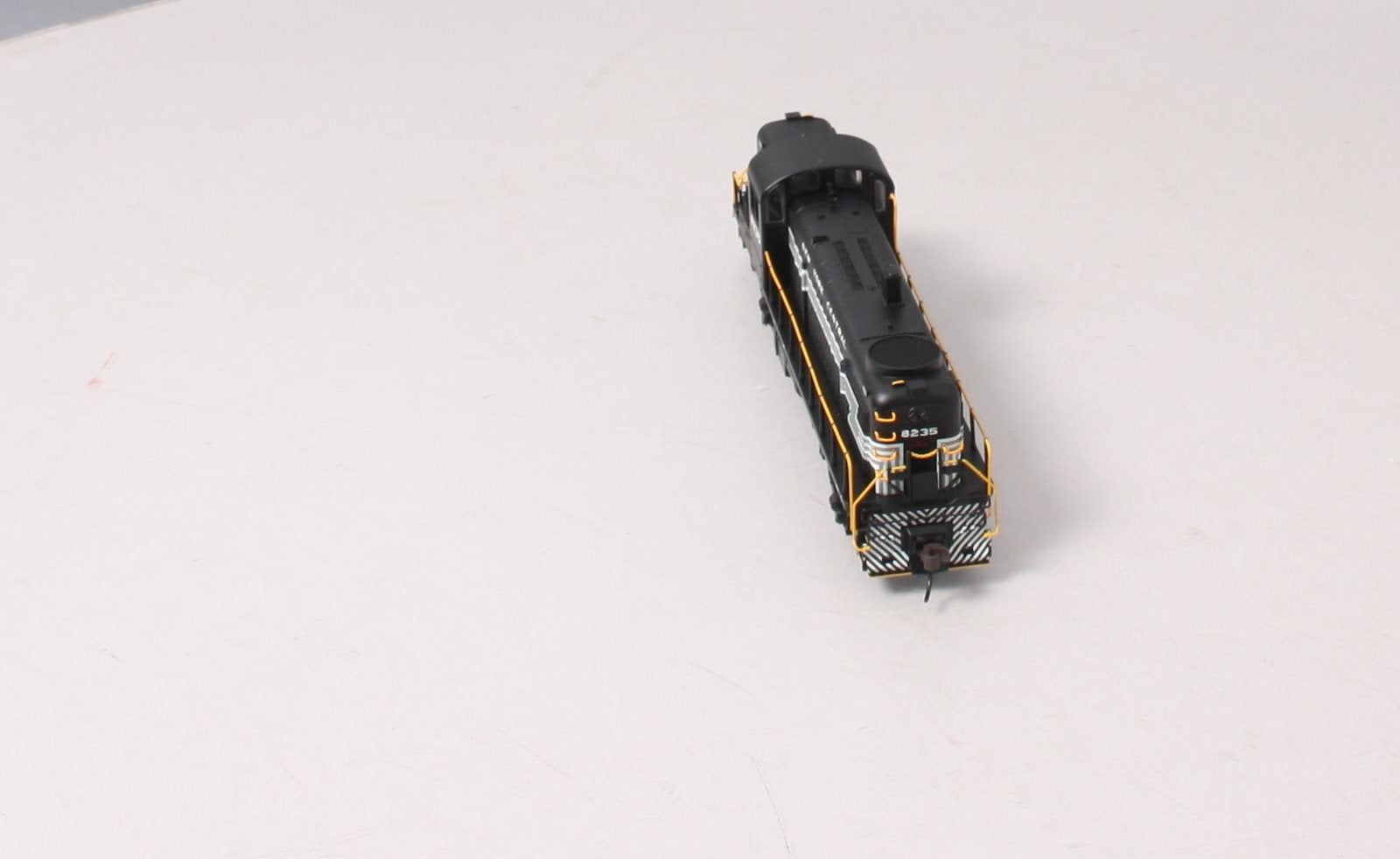 Atlas 10001937 HO New York Central Silver Series RS-3 Locomotive #8235