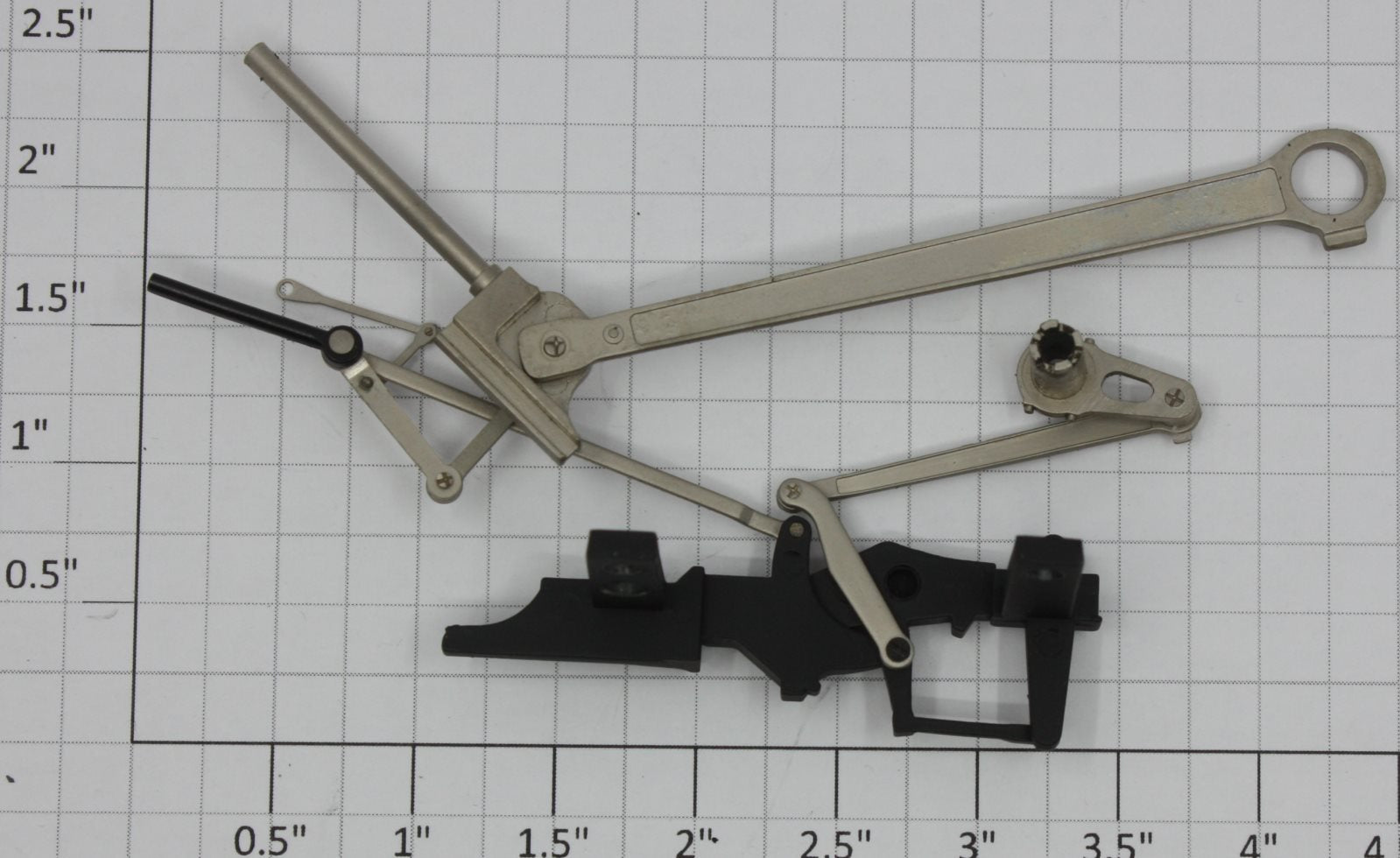 Lionel 6308081246 Rear Left Main Rod Assembly