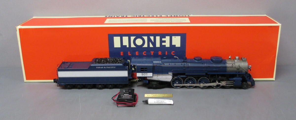 Lionel 6-18025 O Gauge Texas & Pacific 4-8-2 Steam Locomotive & Tender w/RS #907 LN/Box