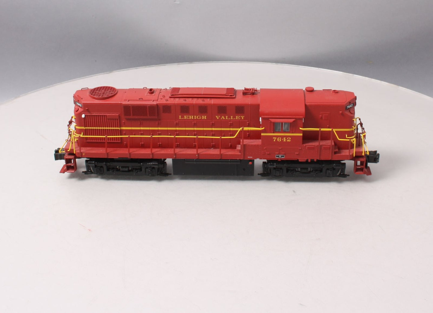 Lionel 6-34733 O Gauge Lehigh Valley RS-11 Diesel Locomotive #7642 w/Legacy