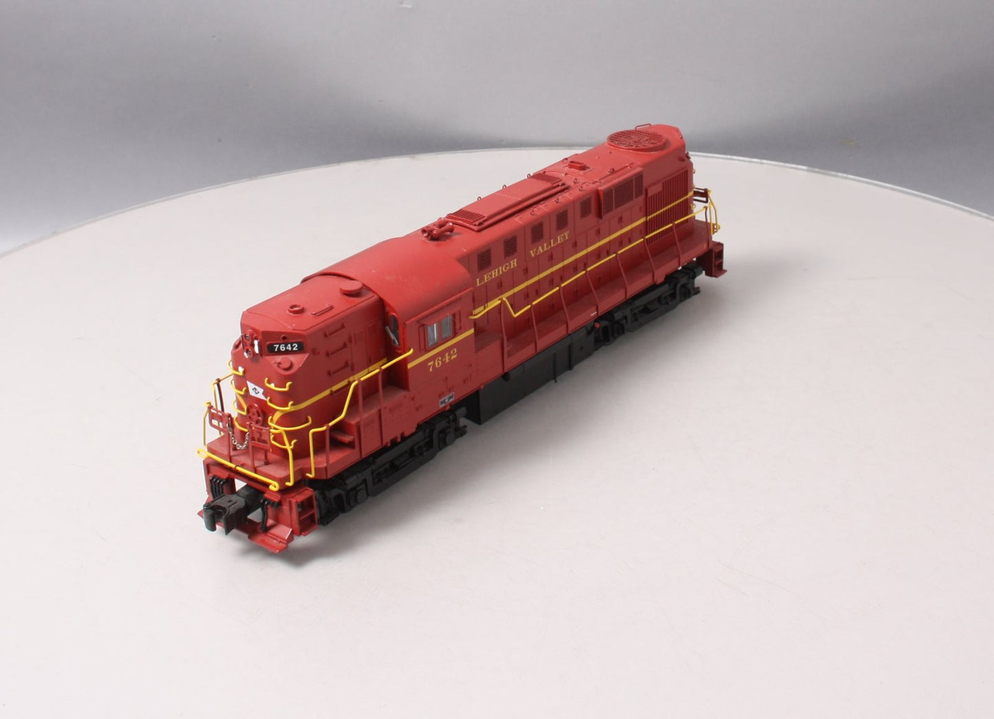 Lionel 6-34733 O Gauge Lehigh Valley RS-11 Diesel Locomotive #7642 w/Legacy