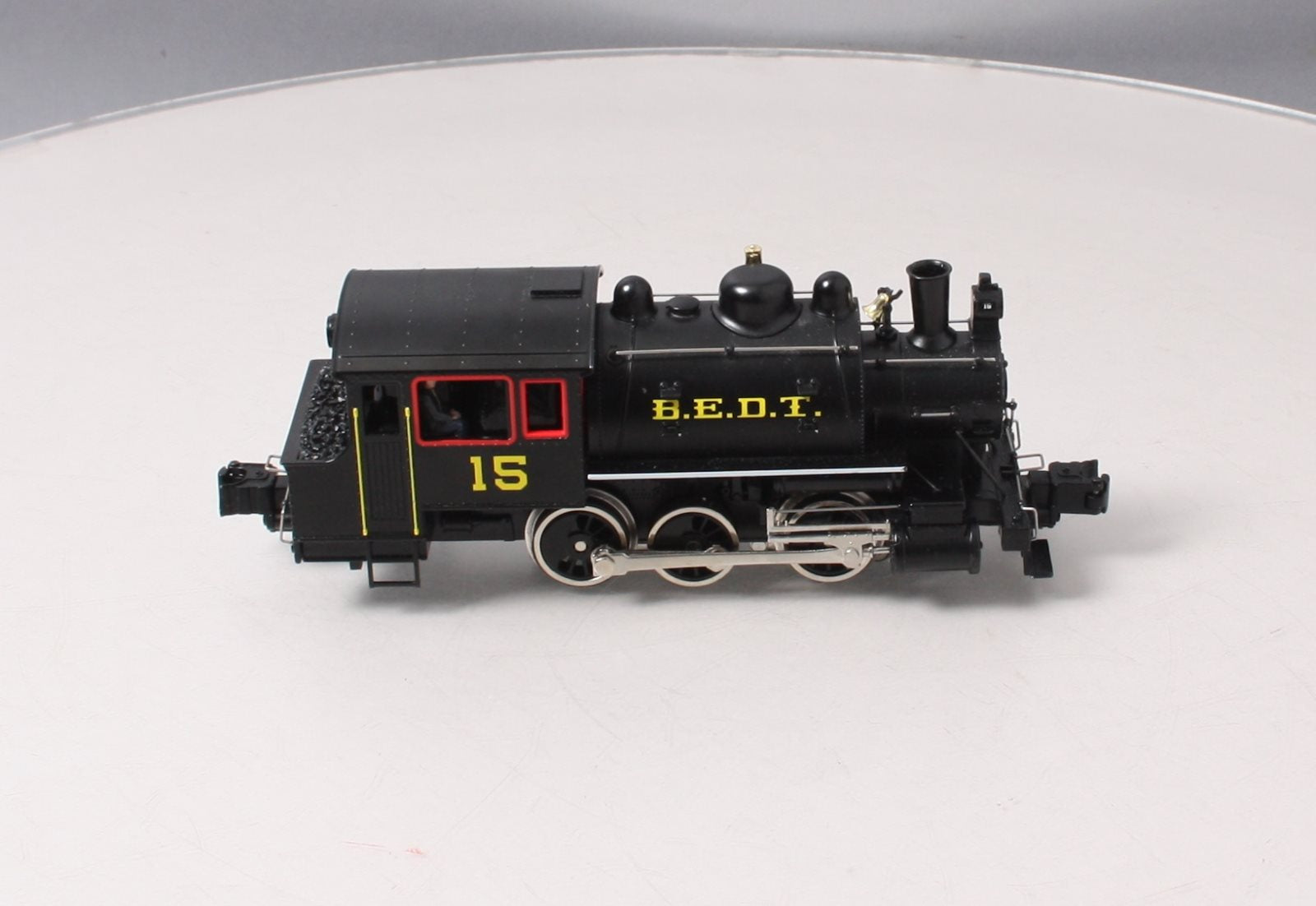 Lionel 2032020 O BEDT Lionchief Plus 2.0 0-6-0 T Steam Locomotive #15