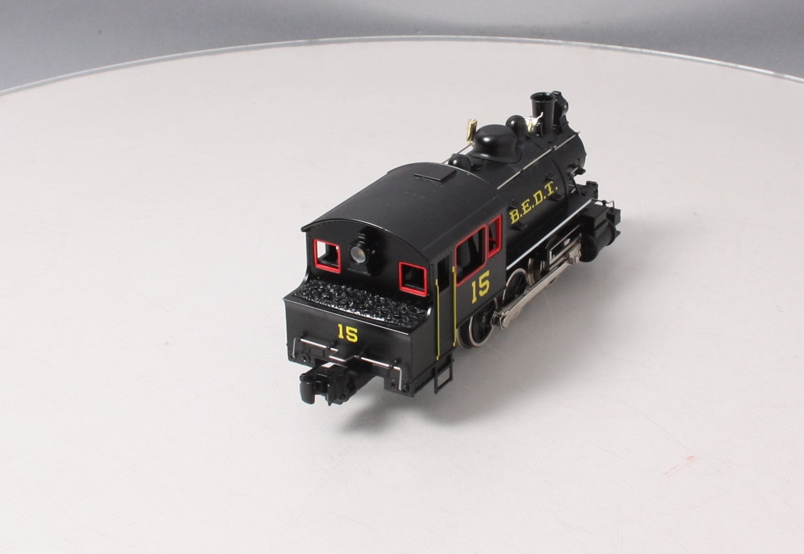 Lionel 2032020 O BEDT Lionchief Plus 2.0 0-6-0 T Steam Locomotive #15