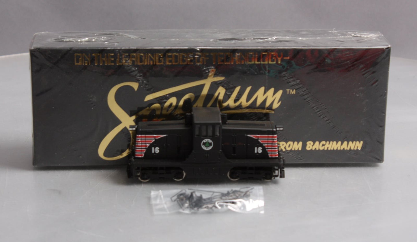 Bachmann 80024 Maine Central GE 44 Ton Diesel Switcher #16 EX/Box