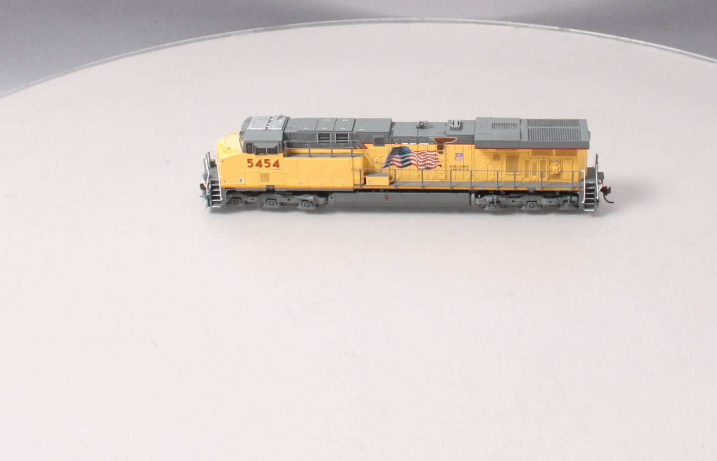 Athearn G83086 HO Union Pacific ES44AC with PTC Diesel Locomotive #5454