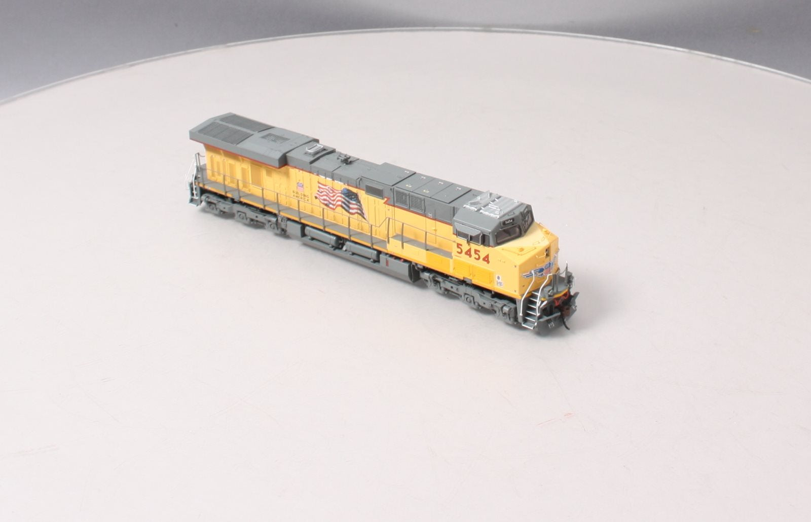 Athearn G83086 HO Union Pacific ES44AC with PTC Diesel Locomotive #5454
