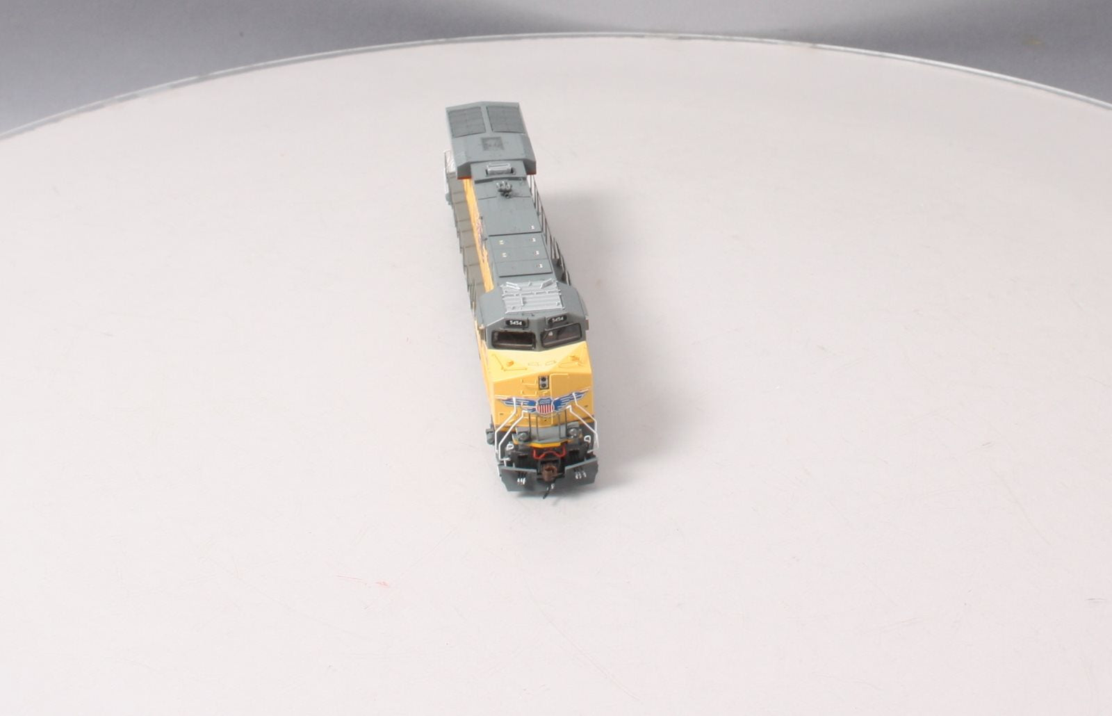 Athearn G83086 HO Union Pacific ES44AC with PTC Diesel Locomotive #5454