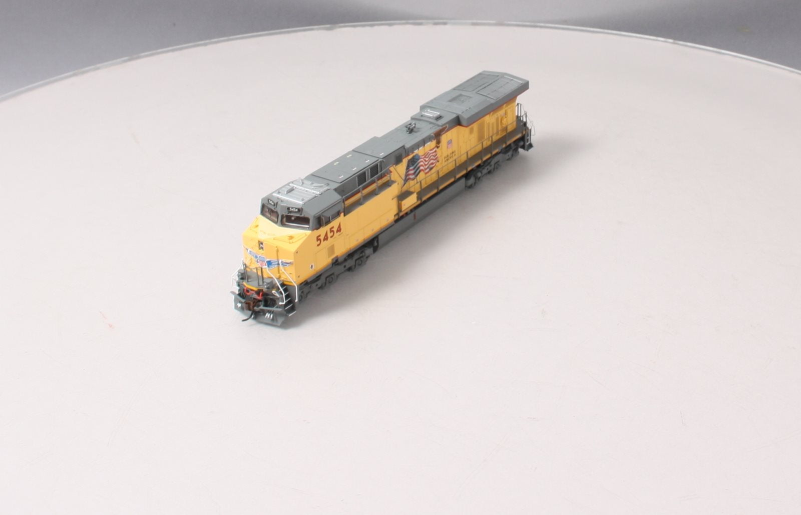 Athearn G83086 HO Union Pacific ES44AC with PTC Diesel Locomotive #5454