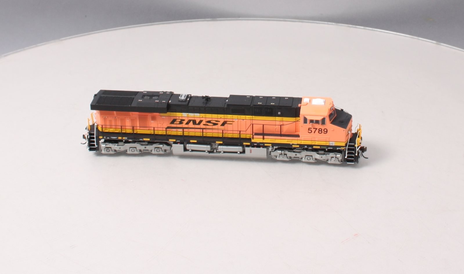 Athearn G83078 HO BNSF Railway ES44AC w/PTC Diesel Locomotive #5789