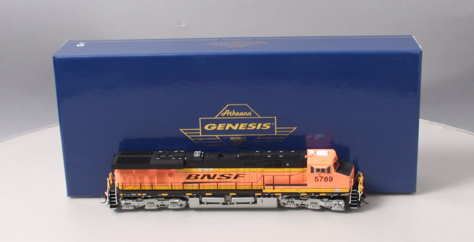 Athearn G83078 HO BNSF Railway ES44AC w/PTC Diesel Locomotive #5789
