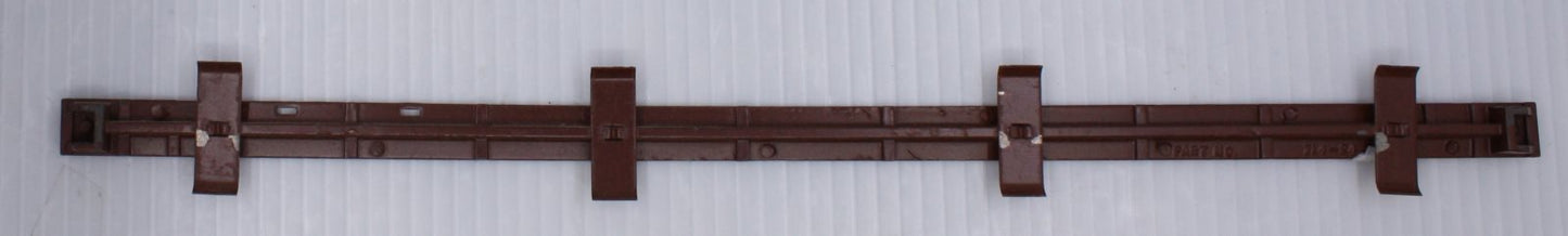 Lionel 714-24 Long Brown Painted Boxcar Catwalk Missing Roof Hatch-Incomplete