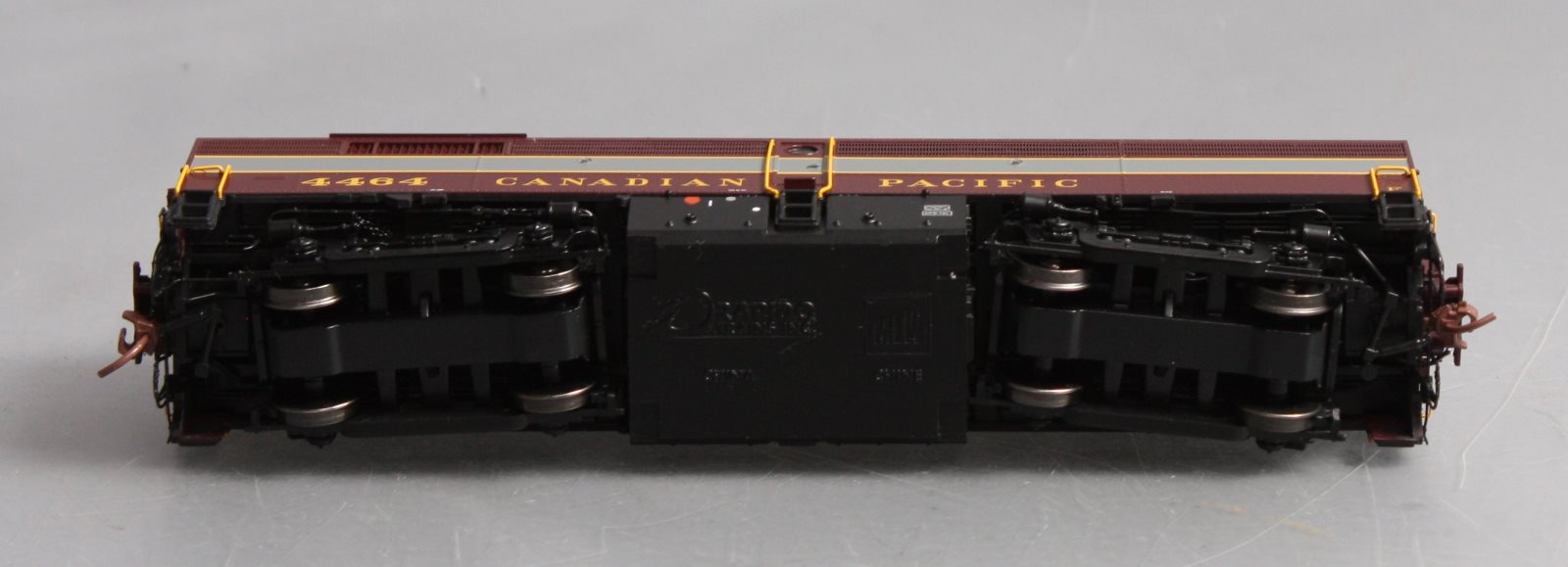Rapido Trains 22009 HO Canadian Pacific MLW FPB-2 Diesel Locomotive #4464
