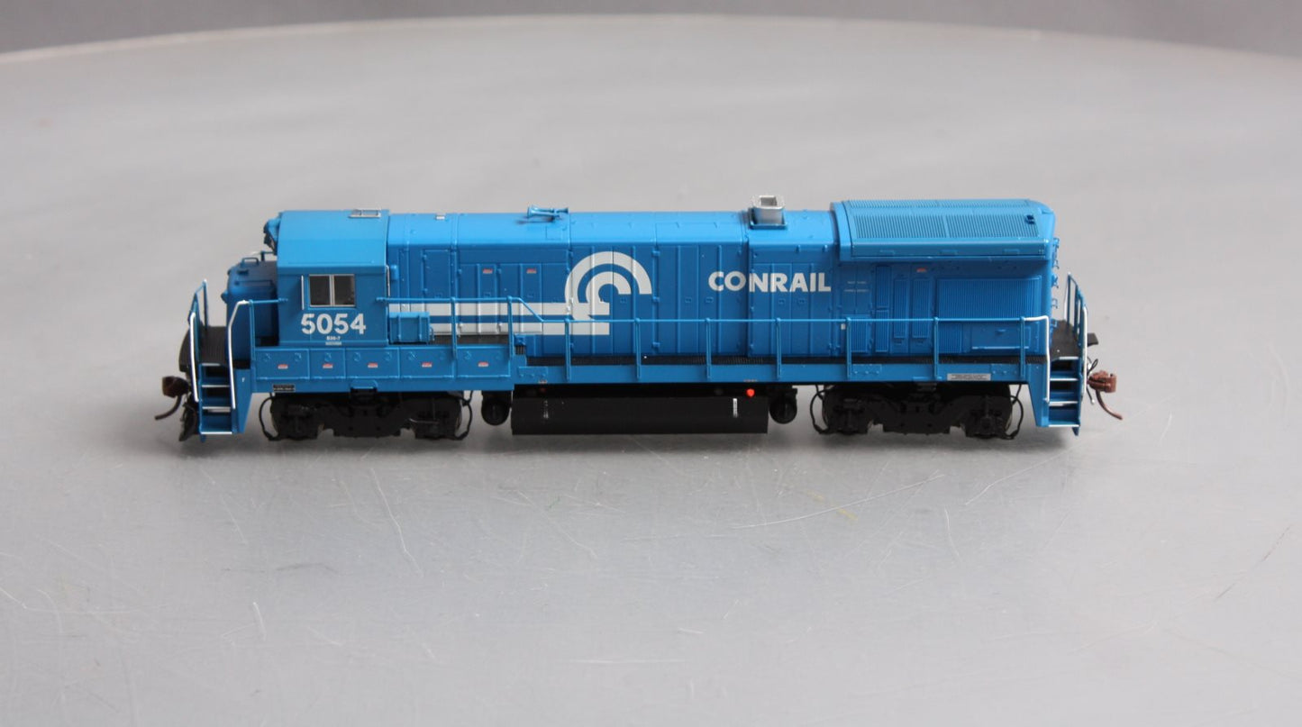 Rapido Trains 18013 HO Conrail GE B36-7 Diesel Locomotive #5054 w/Ditchlights