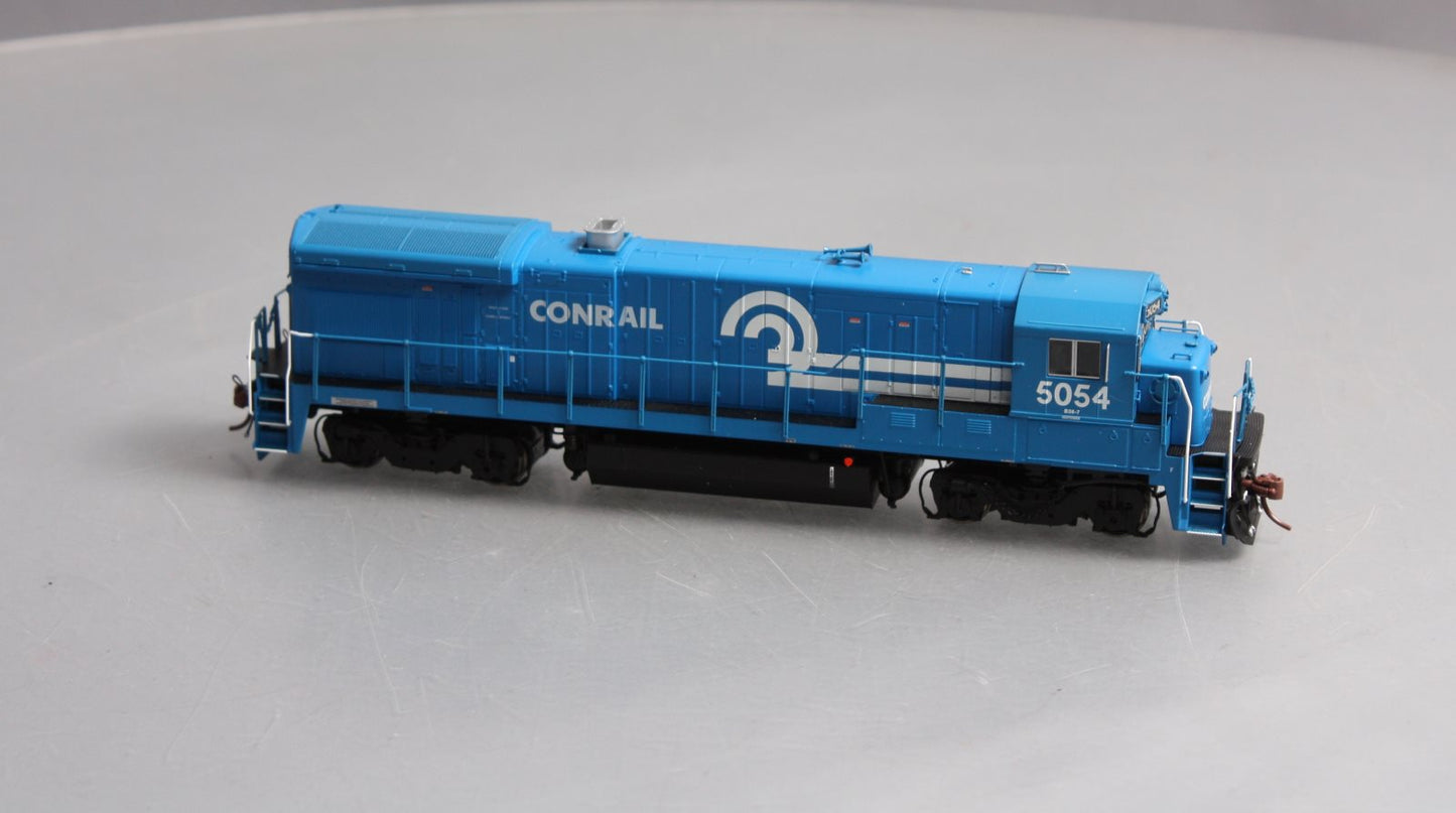 Rapido Trains 18013 HO Conrail GE B36-7 Diesel Locomotive #5054 w/Ditchlights