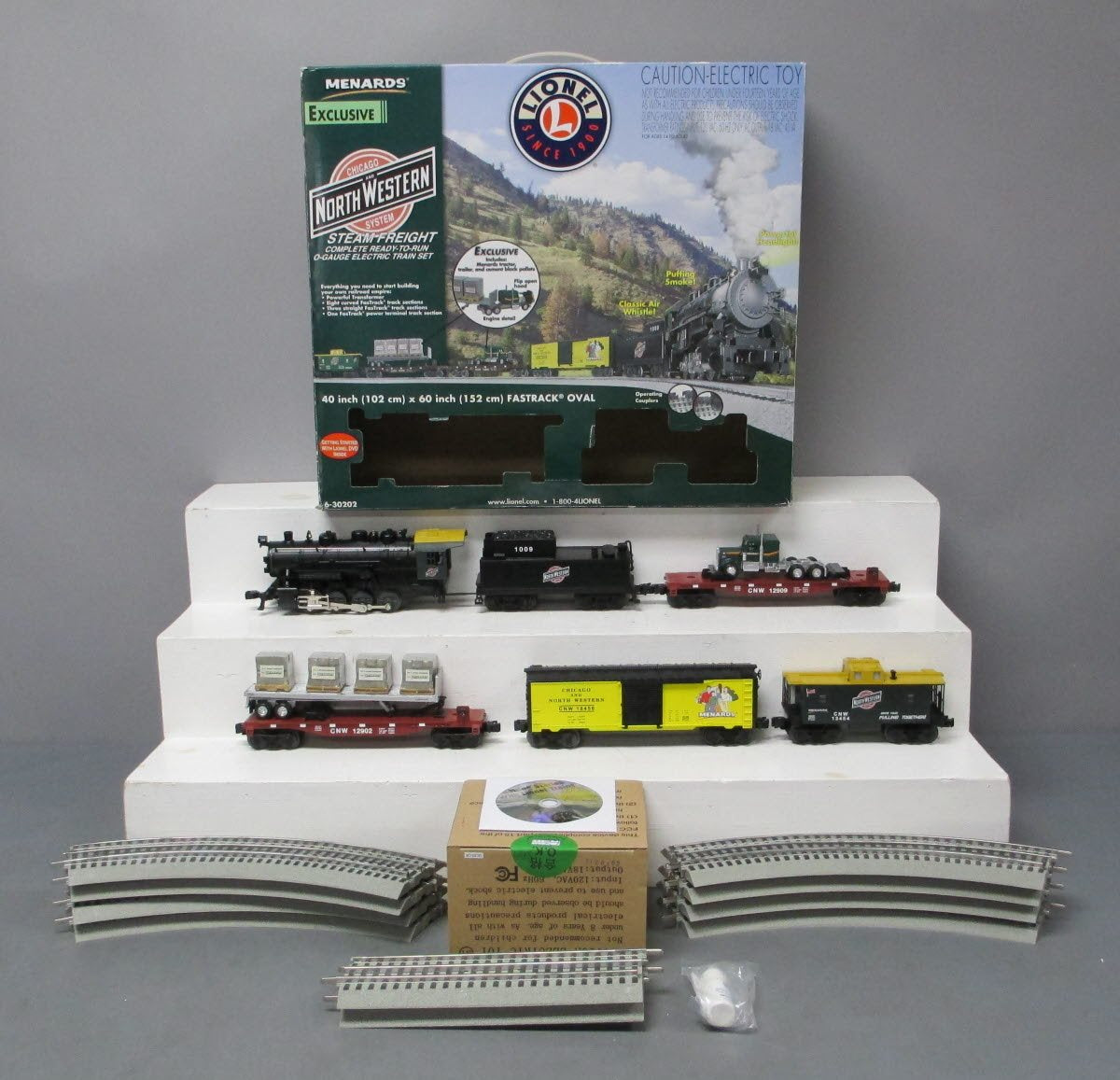 Lionel 6-30202 O Gauge Chicago & Northwestern Steam Freight Train Set - Menards NIB