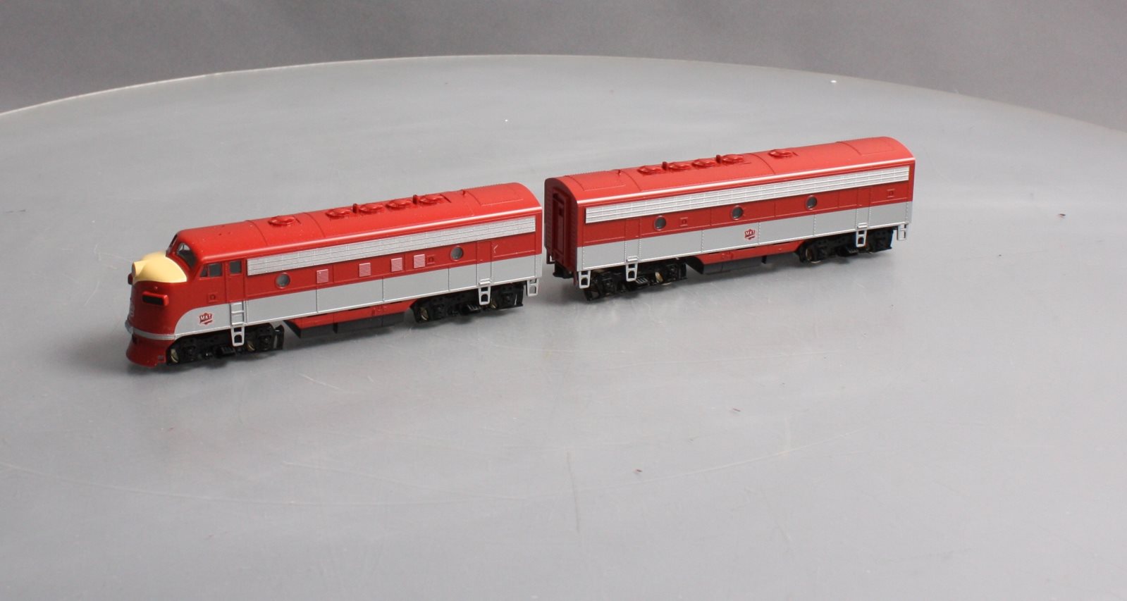 Stewart 5713 HO MKT EMD F7 Phase I-Late Powered A/B Diesel Locomotive Kit LN/Box