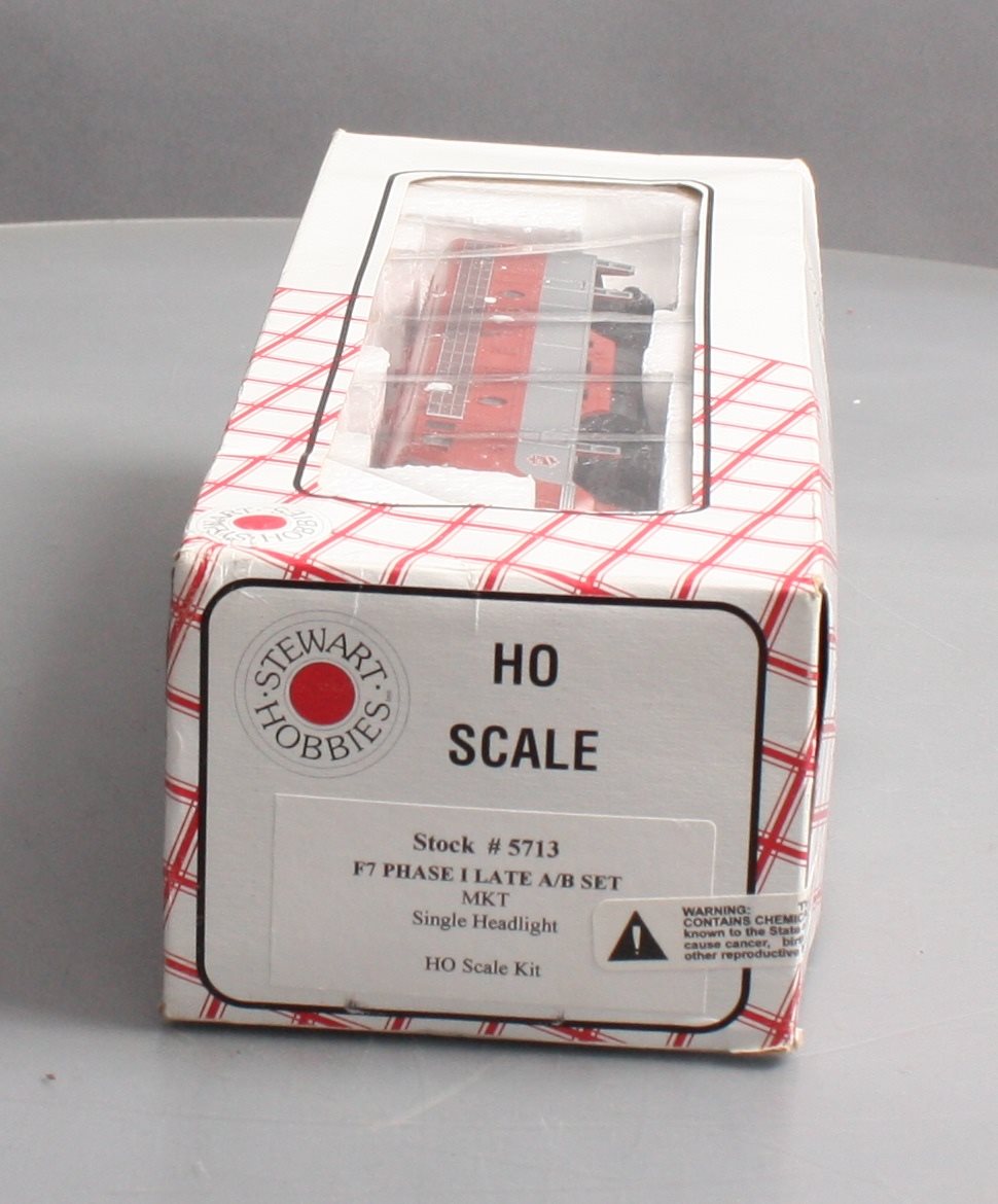 Stewart 5713 HO MKT EMD F7 Phase I-Late Powered A/B Diesel Locomotive Kit LN/Box