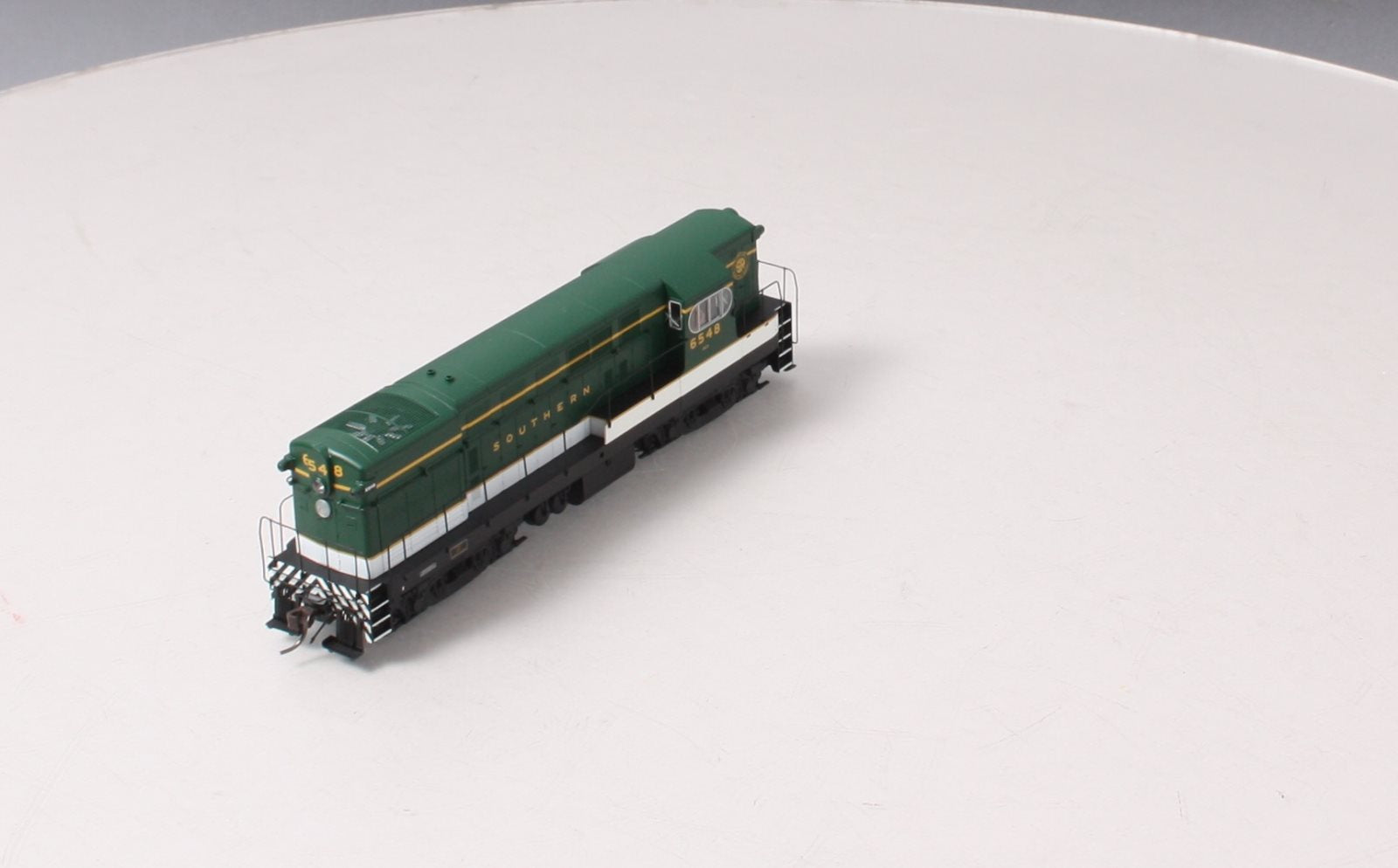 Atlas 10003548 HO Southern FM H16-44 Pwrd Diesel Locomotive #6548 DCC & Sound