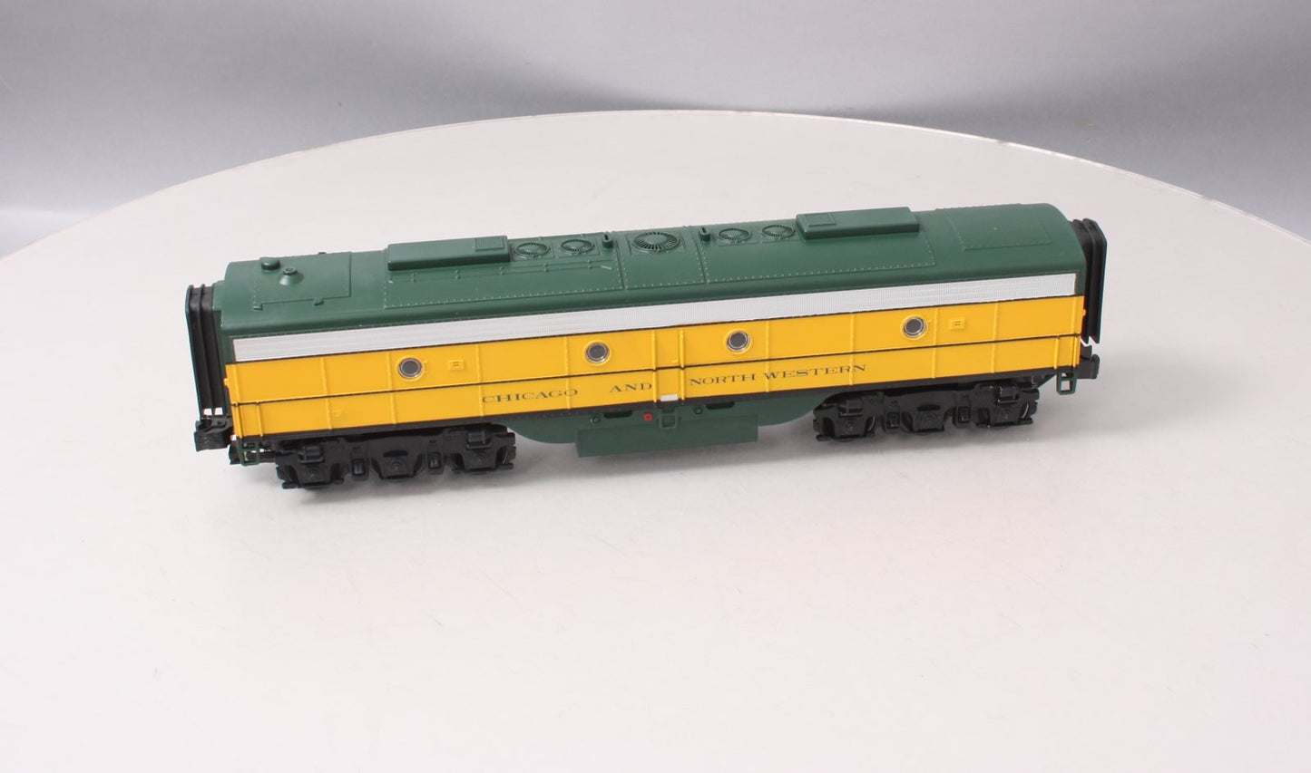 MTH 30-20178-3 Chicago NorthWestern E-8 B-Unit Non-Powered Diesel Engine