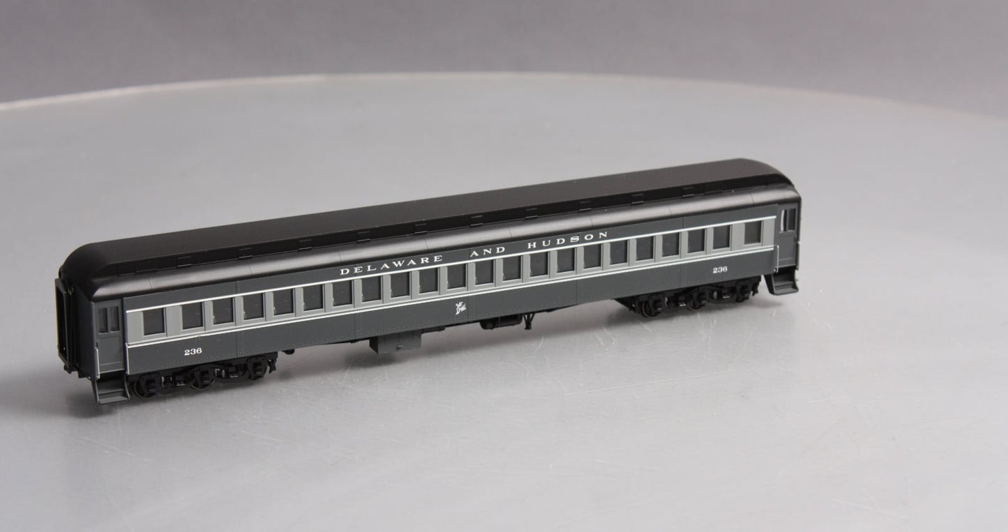 Atlas 20001695 HO Delaware and Hudson Single Window Passenger Coach #236
