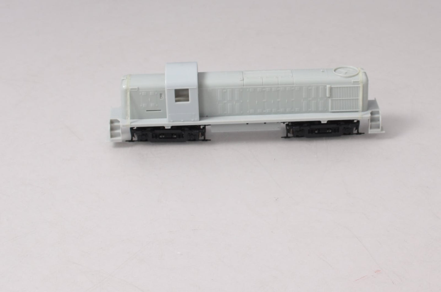 Athearn 94000 HO Scale Undecorated RS-3 Diesel Locomotive