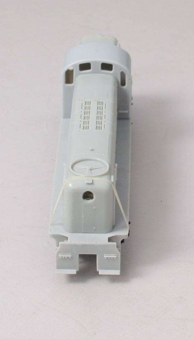 Athearn 94000 HO Scale Undecorated RS-3 Diesel Locomotive