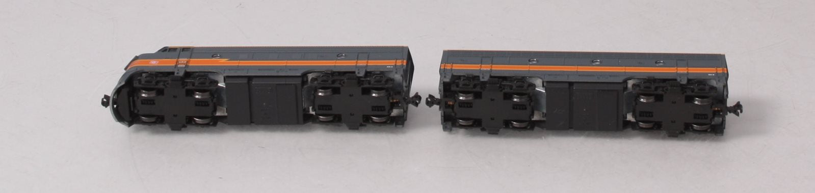Kato 106-0429 N Milwaukee Road EMD F7A + F7B Freight 2-Locomotive Set #88A, #88B