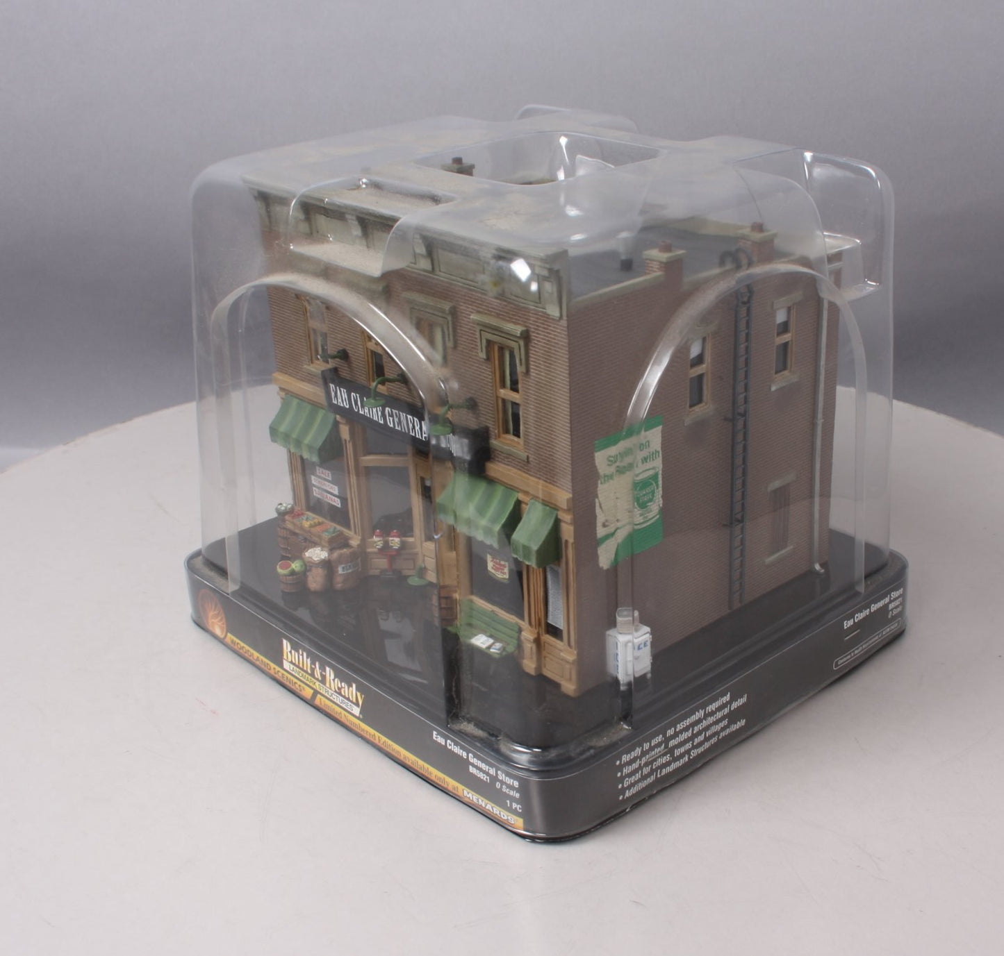 Menards Woodland Scenics BR5821 O Scale Eau Claire General Store MT/Box