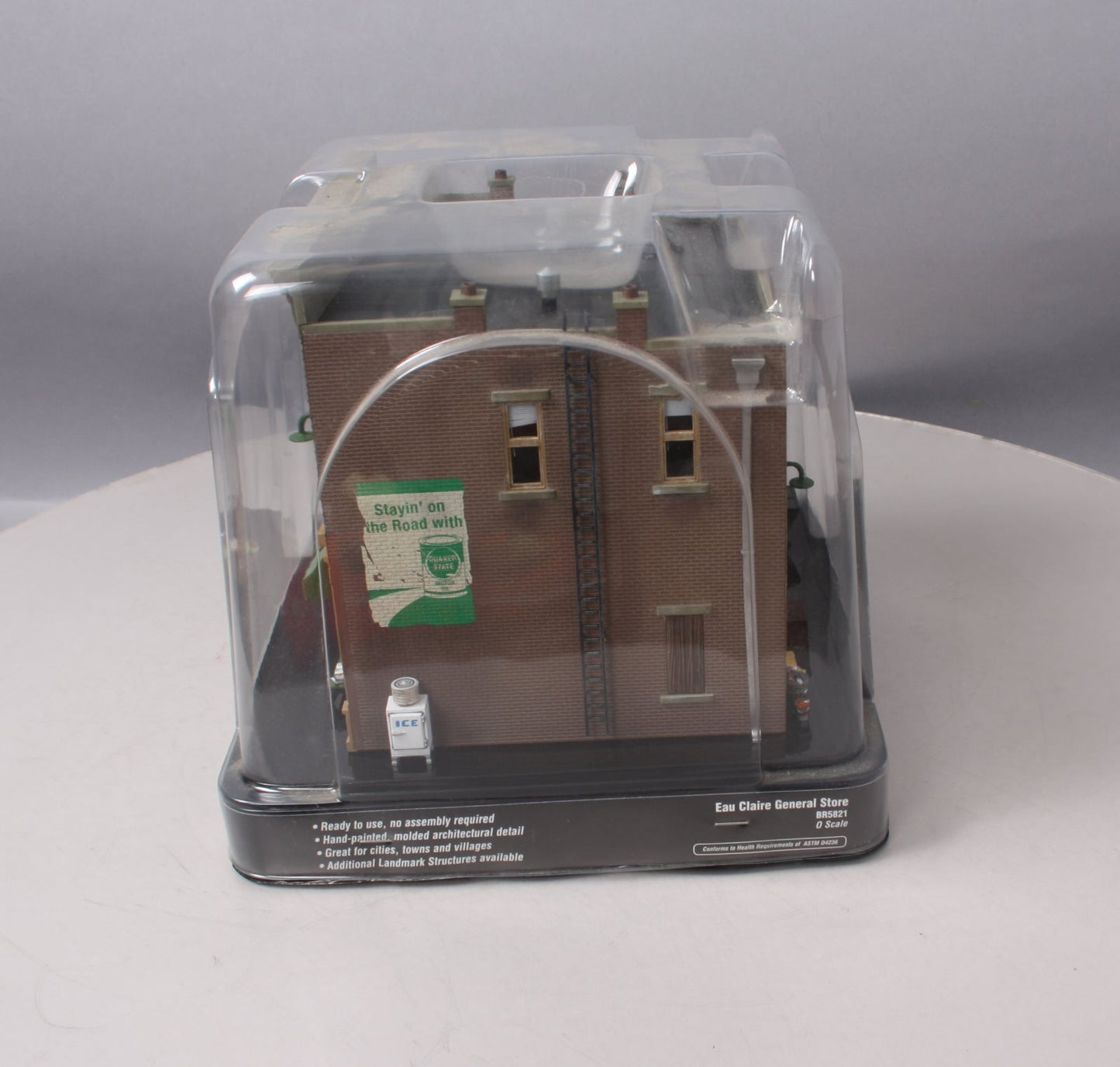 Menards Woodland Scenics BR5821 O Scale Eau Claire General Store MT/Box