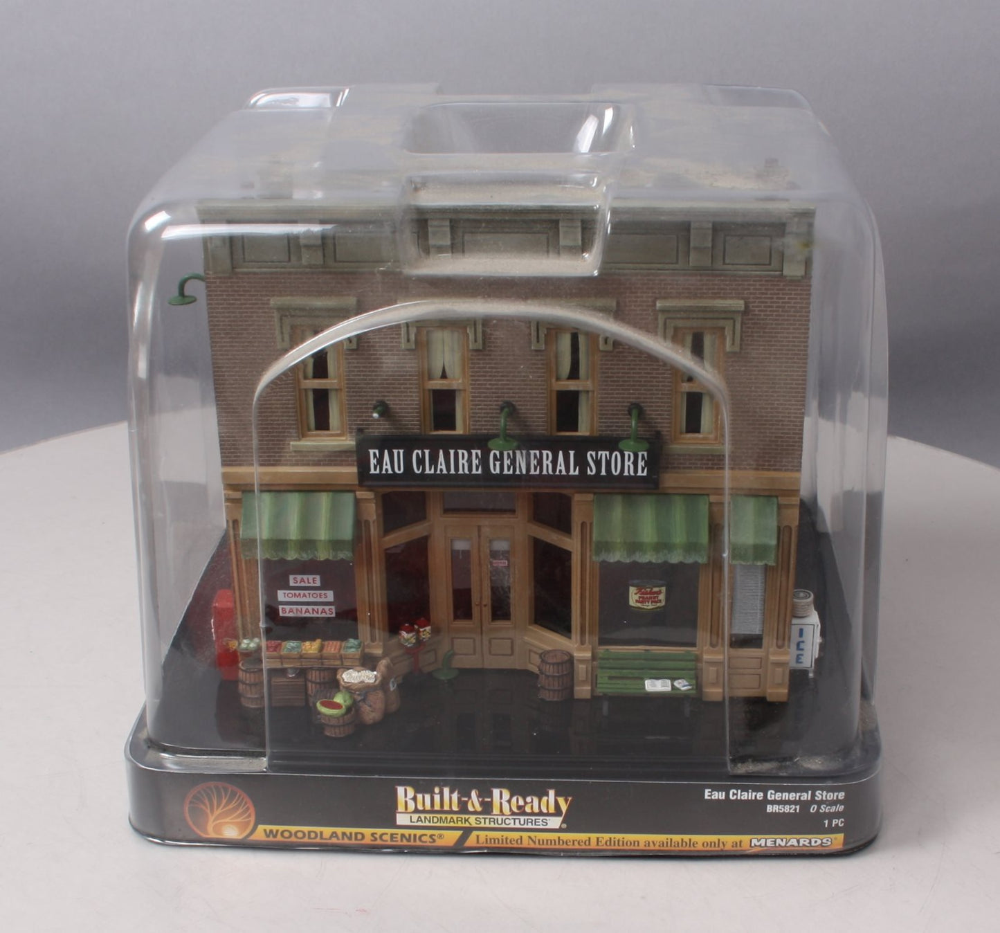 Menards Woodland Scenics BR5821 O Scale Eau Claire General Store MT/Box