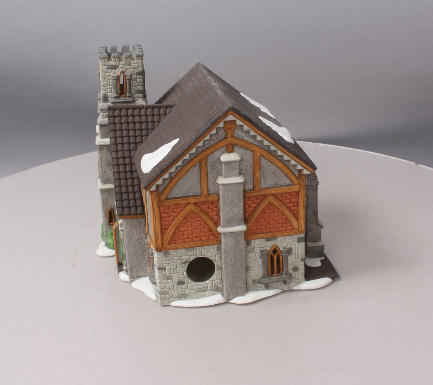 Dept 56 5821-1 Dickens Village Series Whittlebourne Church LN/Box