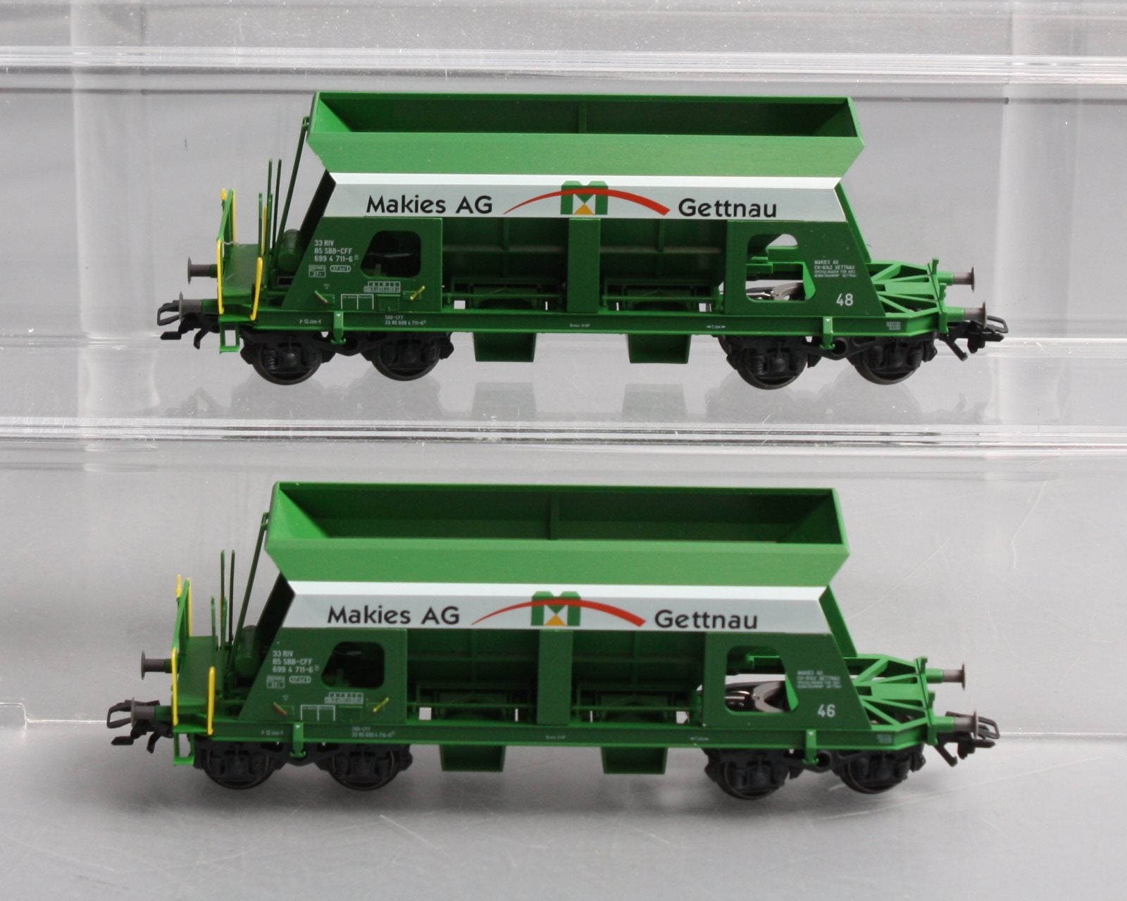 Marklin 46330 HO Scale Selbstentladewagon Hopper Cars (Set of 2) LN/Box