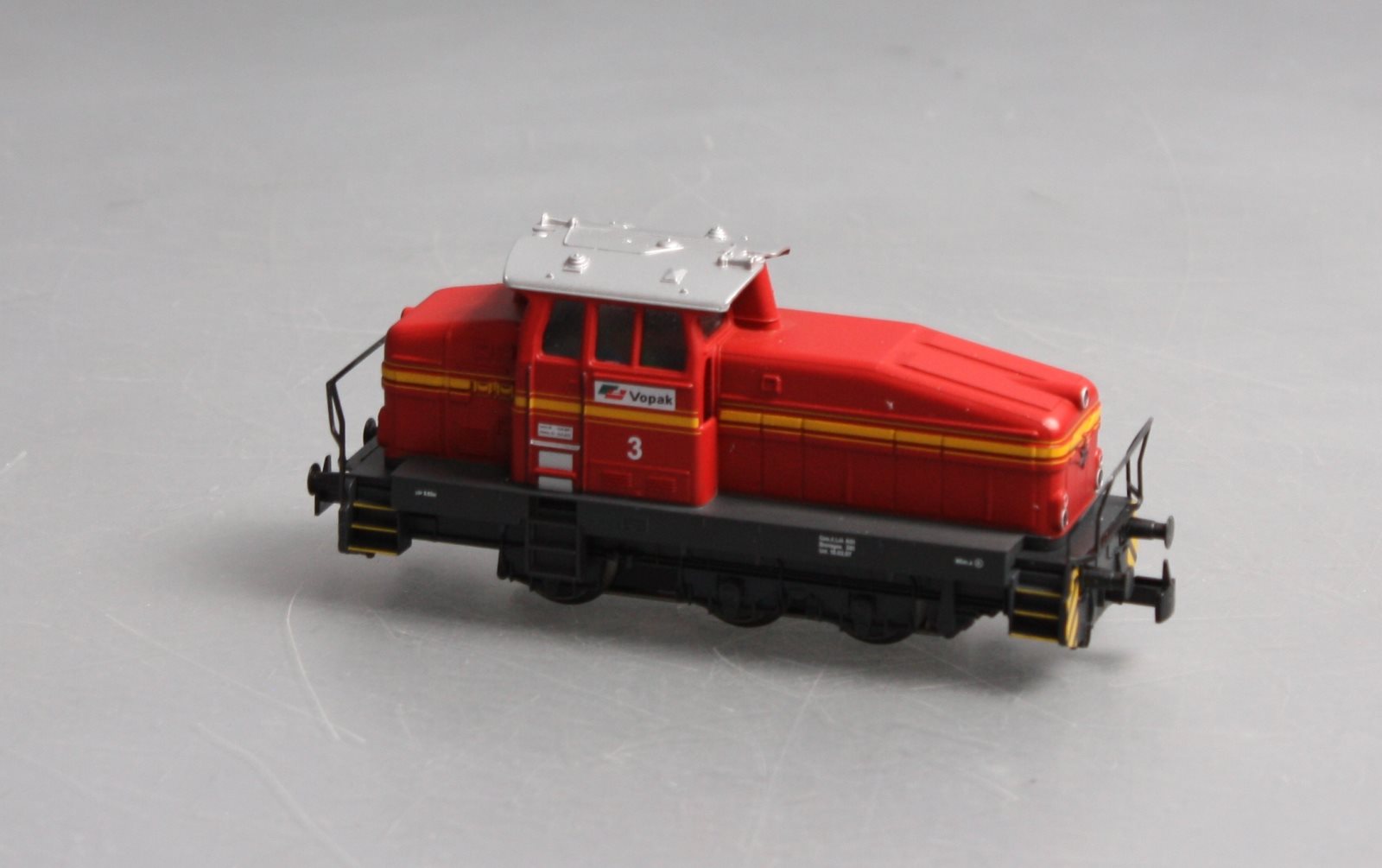 Marklin 36500 HO Scale Cl DHG 500 Switcher vopak Diesel Locomotive