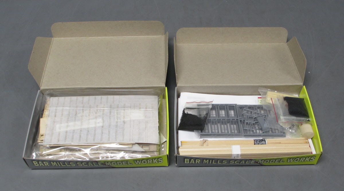 Bar Mills HO Scale Sokol's Mattress & Furniture Company Building Kit