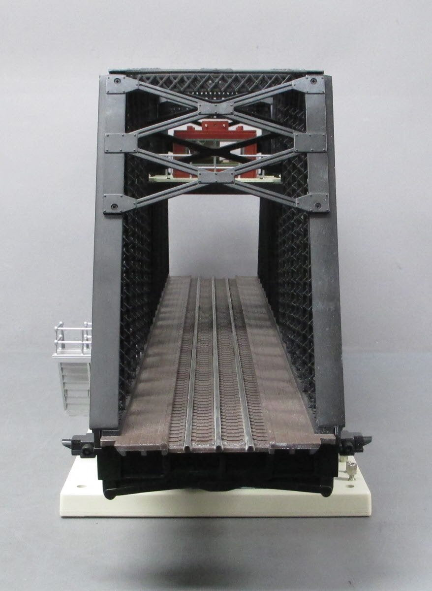 Lionel 6-24111 O Gauge Operating Swing Bridge LN/Box