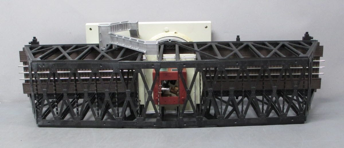Lionel 6-24111 O Gauge Operating Swing Bridge LN/Box